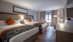 In-room safe, iron/ironing board, free WiFi - Clayton Hotel St Andrew Square, Edinburgh (Edinburgh)