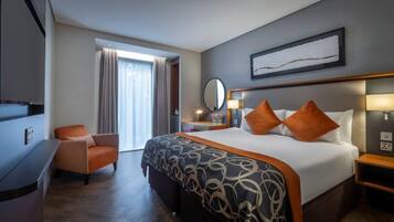 In-room safe, iron/ironing board, free WiFi