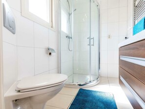 House | Bathroom - Holiday Home in Noordwijk With Terrace (Noordwijk)