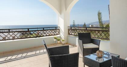 Apartment 'Family House Apartments Arkasa' with Sea View, Wi-Fi and Air Conditioning