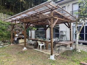 Outdoor dining - Vrbo Property (南伊豆町)