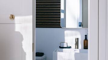 Hair dryer, towels