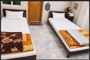 Double or Twin Room | Iron/ironing board, free WiFi - AGH Guesthouse & Rooms (Islamabad)