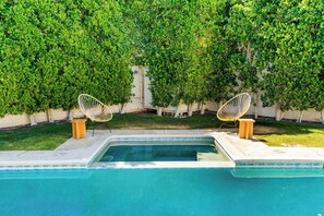 Beheizter Pool