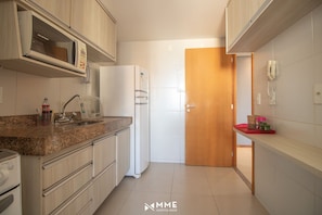 Apartment | Private kitchen - Apartment for 5 People Pool Ocean View by MME (Maceió)