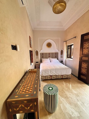 Double Room | In-room safe, desk, laptop workspace, free WiFi - Riad Hantata (Marrakech)