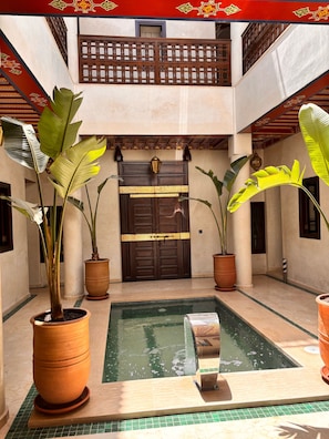 Indoor pool - Riad Hantata (Marrakech)