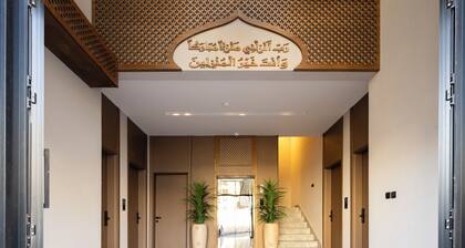 Atrah Luminous 3BR Luxury Family Residence