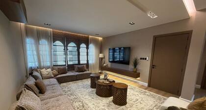 Atrah Luminous 3BR Luxury Family Residence