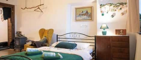 1 Schlafzimmer, Bügeleisen/Bügelbrett, Reisekinderbett, WLAN