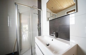 Ferienhaus | Badezimmer