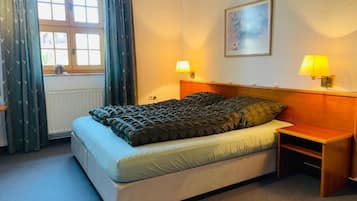 Double Room, 1 Queen Bed with Sofa bed, Non Smoking | Free WiFi