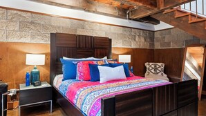 1 bedroom, WiFi (free), bed sheets