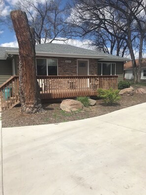 Exterior detail - City Park Retreat | Near Golf, Parks & Old Town (Fort Collins)