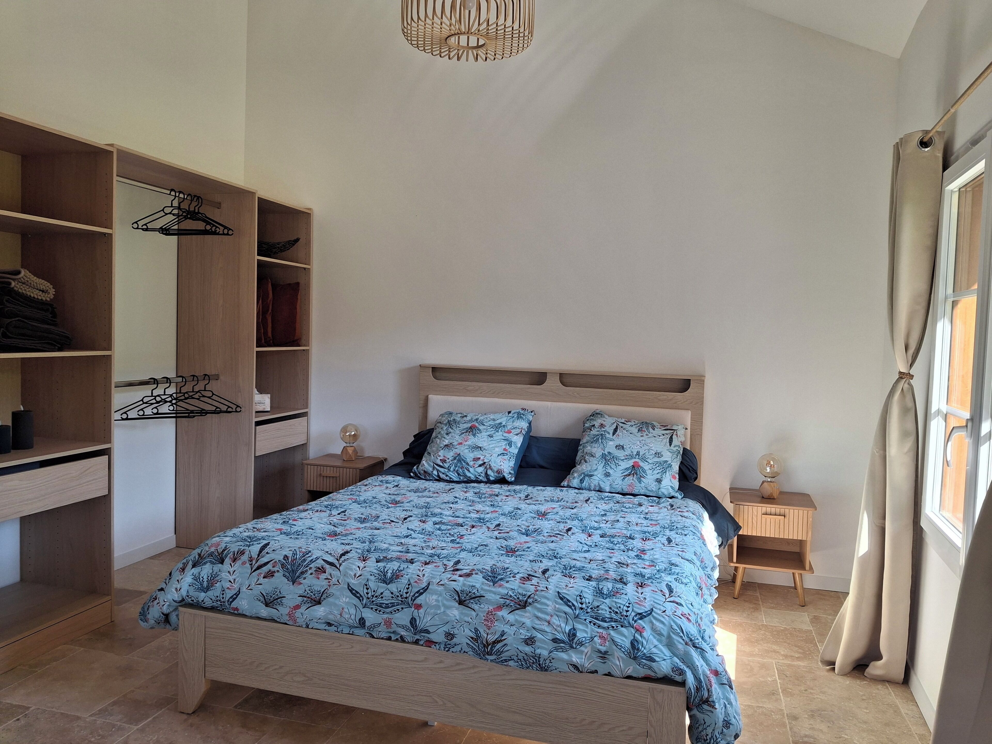 1 chambre, Wi-Fi, draps fournis