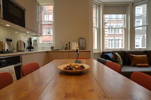 3 bedrooms - Fitzrovia Apartments 3BR Sleeps 12 Oxford (London)