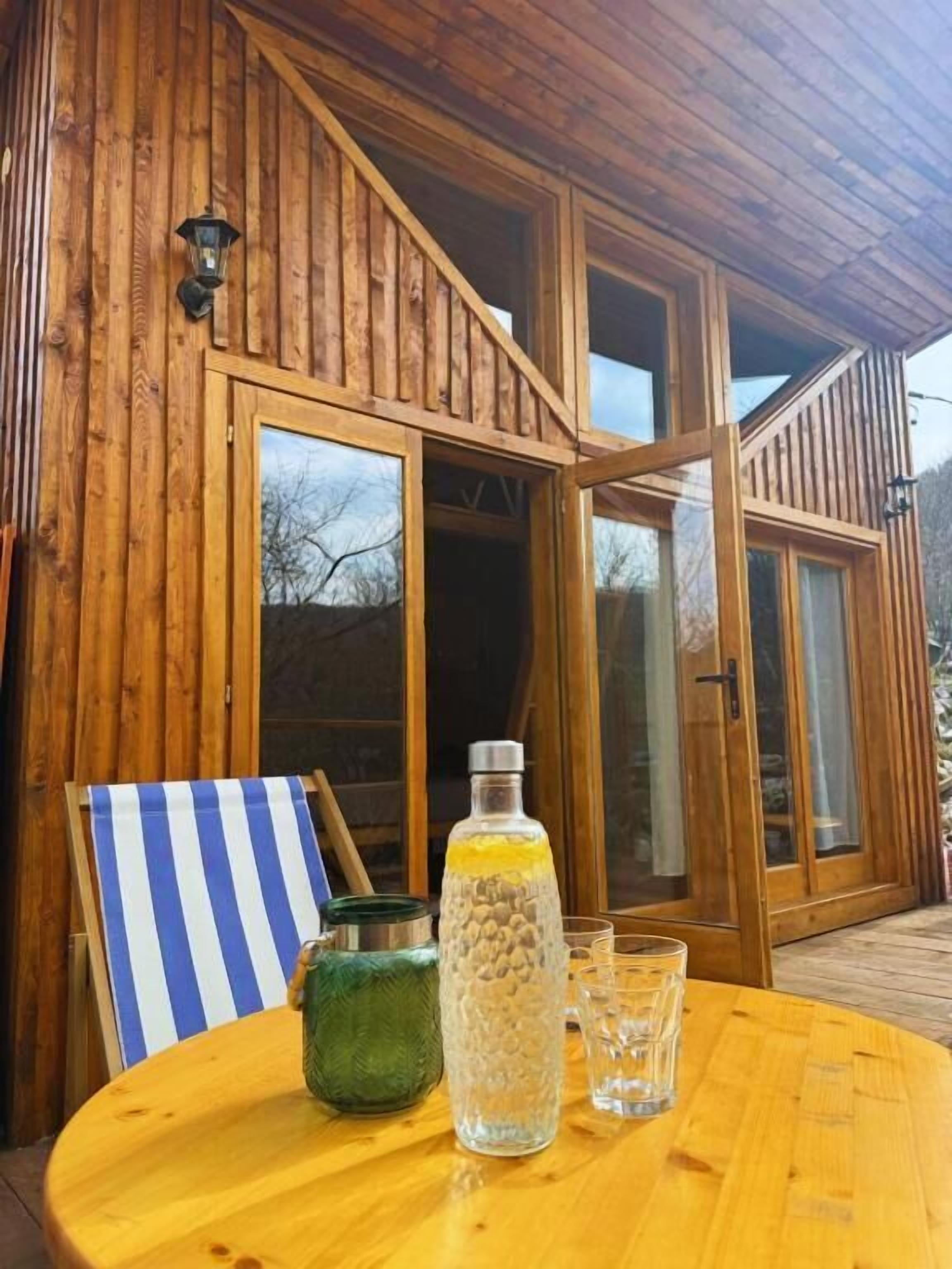 Bungalow Familial, vue jardin | Restauration extérieure