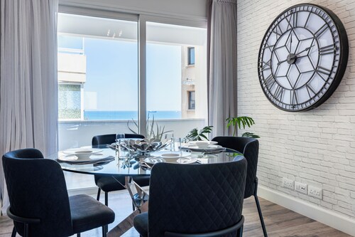 Luxury 2BR Limassol Marina Views