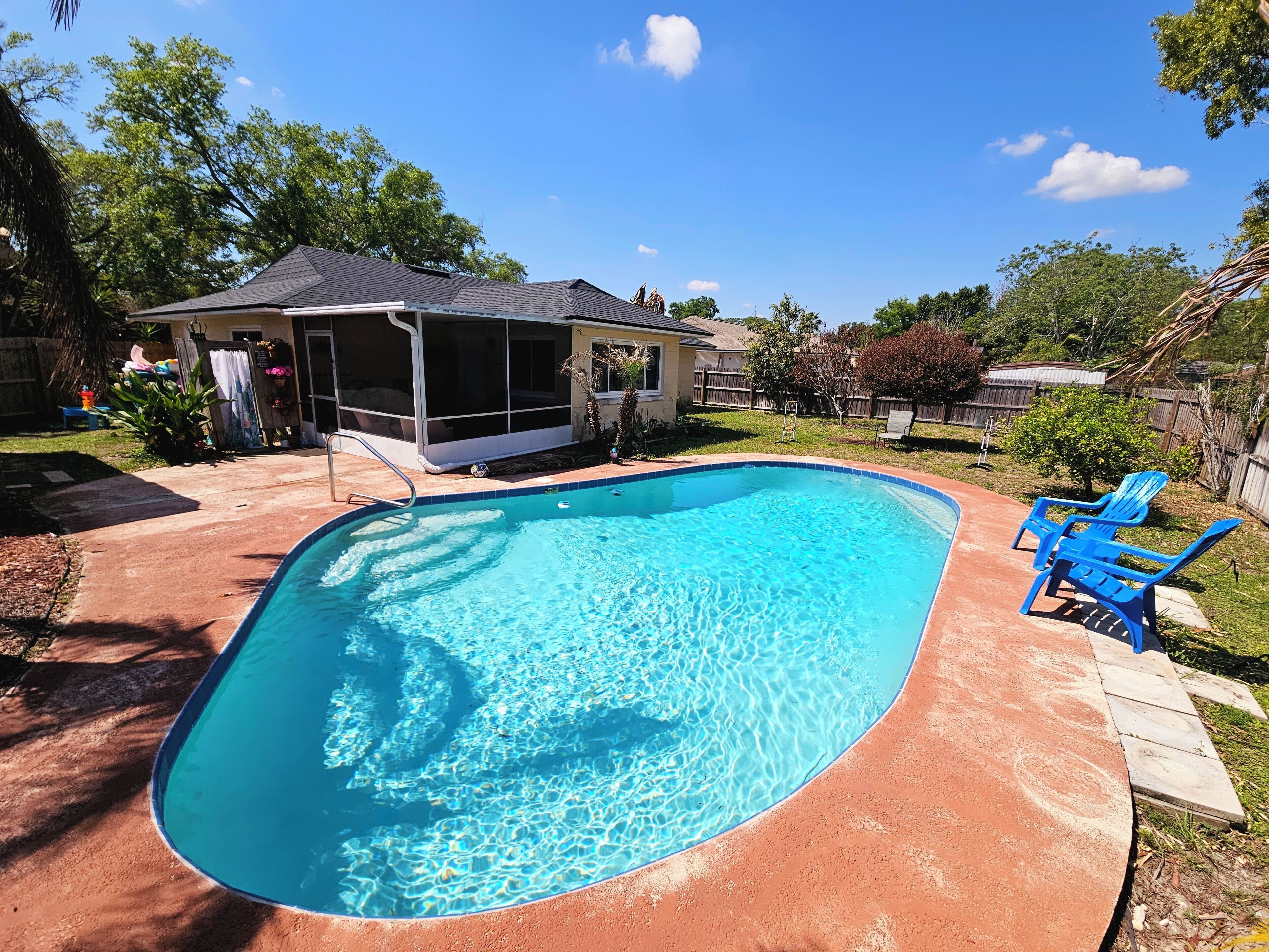 Pool