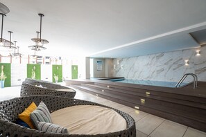 Pool - Stunning one-bedroom with pool, and gym - YK (Santo Domingo)