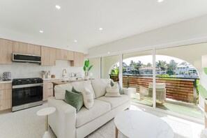 Interior - Villa Sirena: Boca Waterfront Escape (Boca Raton)