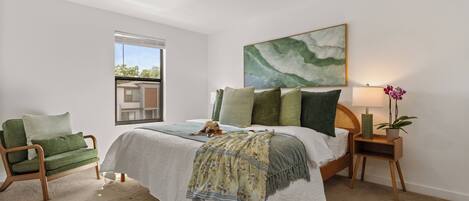 Iron/ironing board, travel cot, WiFi, bed sheets