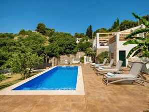 Pool - Sustainable Holiday Home with Pool in Mallorca (Galilea)