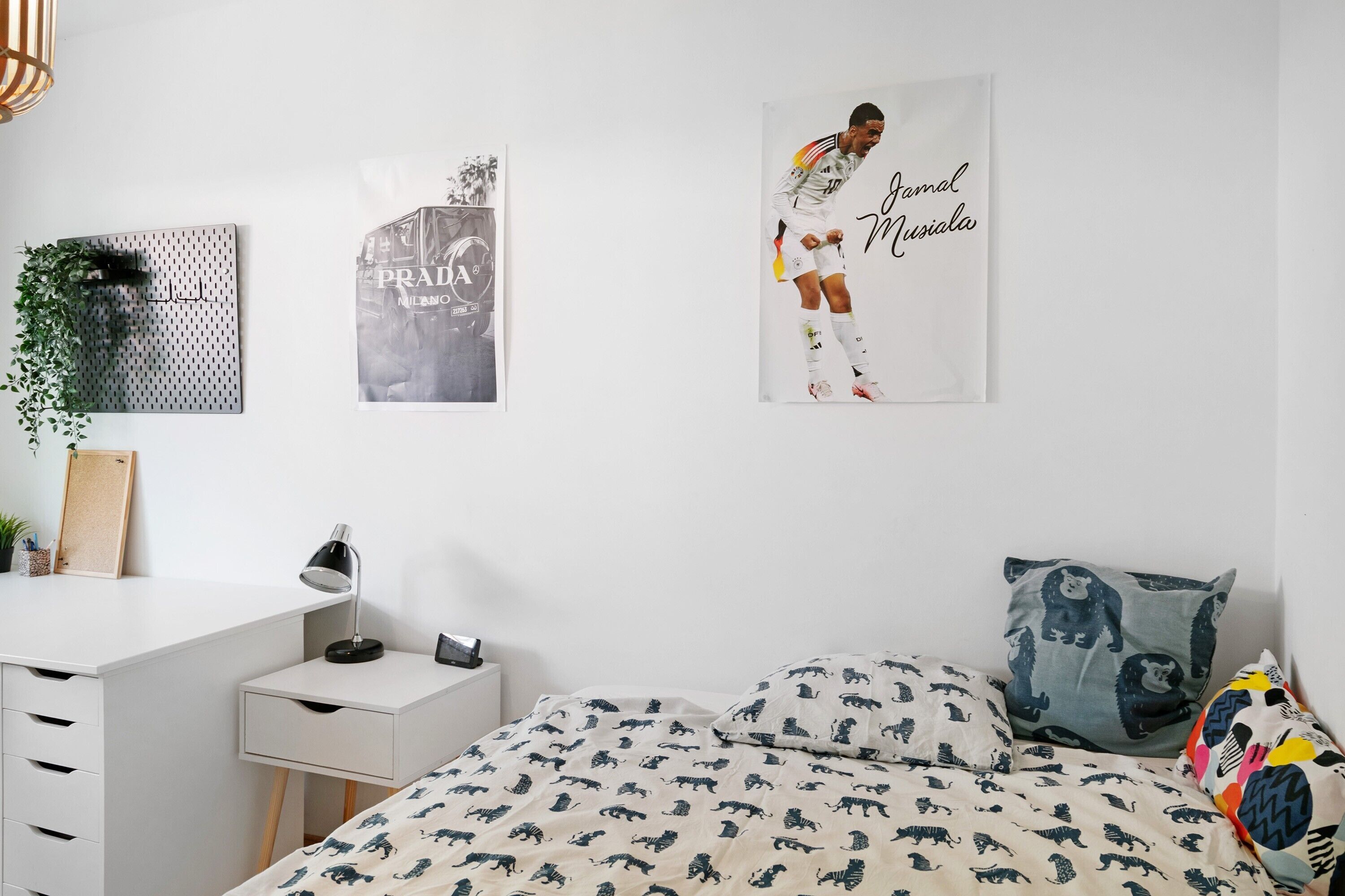 4 Schlafzimmer, Bügeleisen/Bügelbrett, WLAN, Bettwäsche