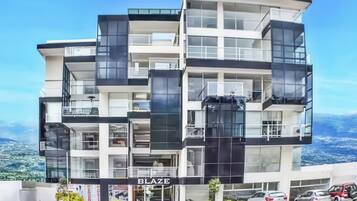 Apartamento, vistas a la ciudad | Exterior