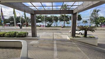 Halaman properti
