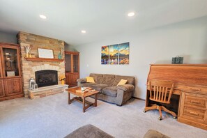 Living area - Game Night Haven with Gas Fireplace (Oak Creek)