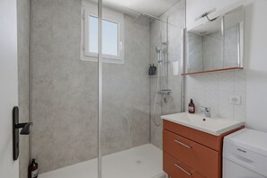 Bathroom - Le Spatiozo - Appt aux Abatilles, proche plage (Arcachon)