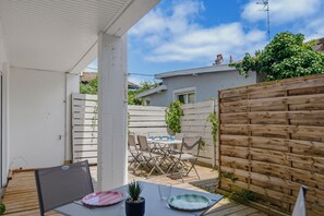Outdoor dining - Le Spatiozo - Appt aux Abatilles, proche plage (Arcachon)