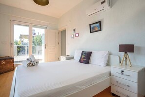 WiFi (free) - AMADO - 3 Bed Duplex with view on pool (Antalya)