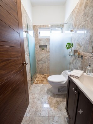 Apartment | Bathroom | Hair dryer, towels, soap, shampoo - Las Canoas Zona Romantica By Monyxbnb  (Puerto Vallarta)