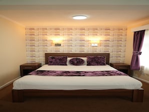 Apartment - Deluxe Double Room (Derby)