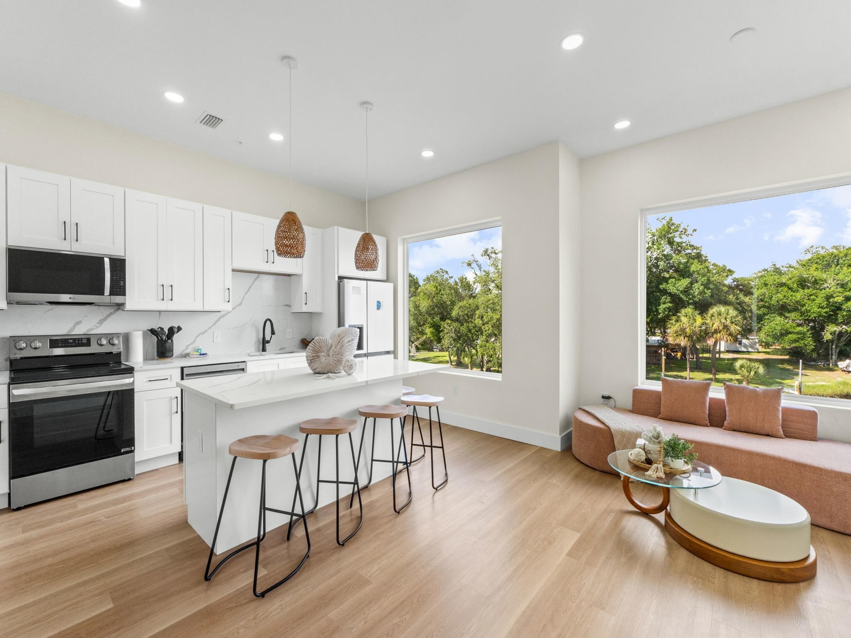 Studio (3 Bedrooms) | Property amenity