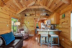 Interior - New River Views - Cozy Cabin with Fire Pit (Todd)