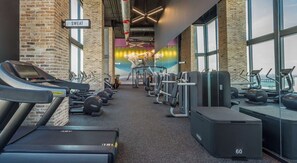 Fitness facility - Miami Bayside Balcony Studio Pool & Gym (Miami)