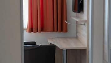 Superior Single Room | Interior