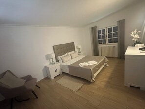 Room - Vrbo Property (Albufeira)