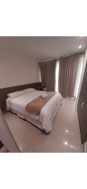 WiFi, bed sheets - APARTCONFORT SEA VIEW WIFI+HOMEOFFICE (Natal)