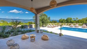 Pool - Villa Glabrova (Krk Island)