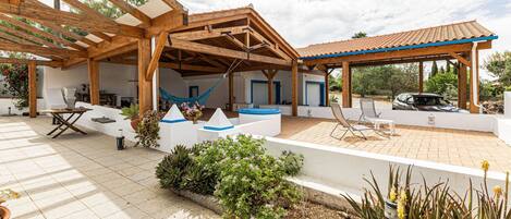 3 bedrooms