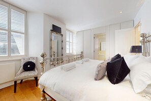 2 habitaciones, tabla de planchar con plancha y wifi gratis 