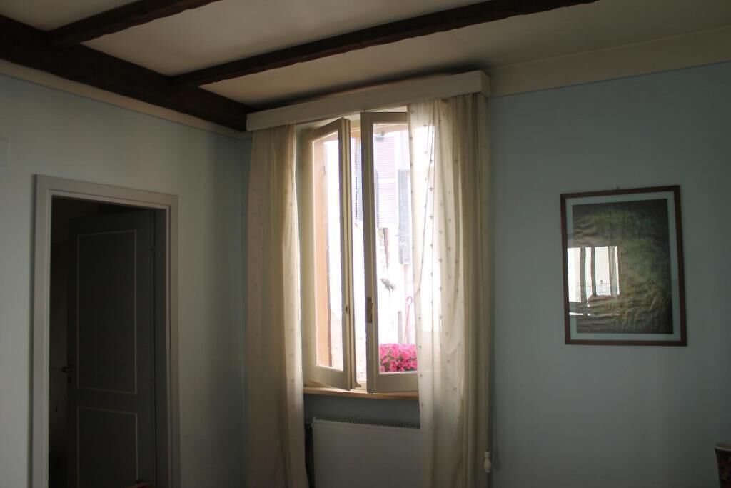Economy Double or Twin Room, Courtyard View | Interior