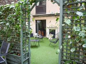 Terrace/patio - Nice 85 M² Decorated With Nice Terrace With Trees (Paris)