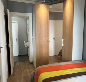 Room - Apartment for 4 people with Wifi in Paris (Paris)