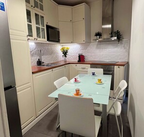 Private kitchen - Apartment for 4 people with Wifi in Paris (Paris)
