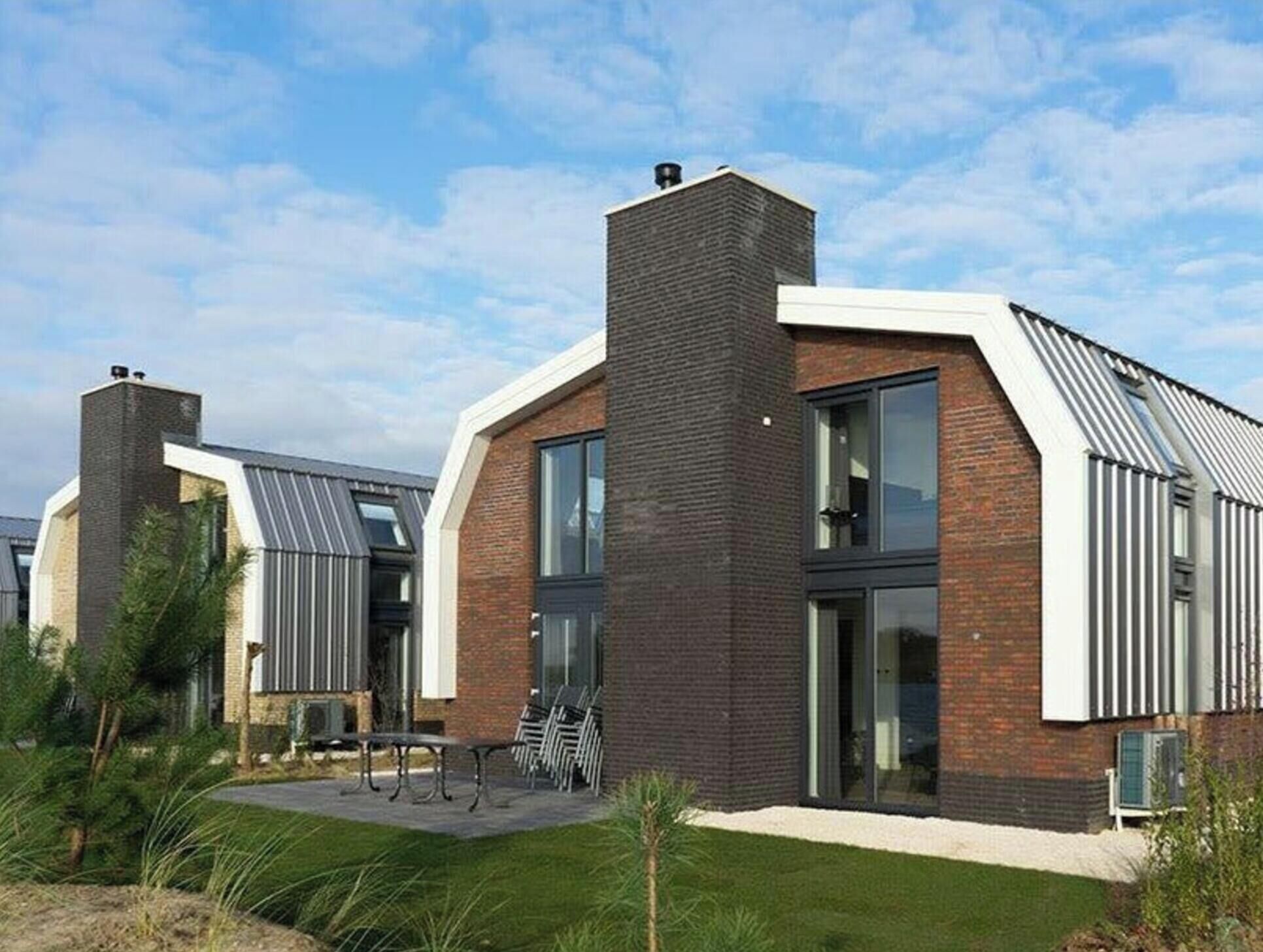 Villa | Exterior